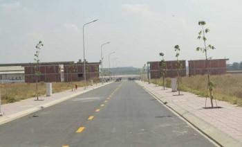 Bán gấp 100m2 đất nền thổ cư 100%, ngay chợ Quang Vinh, chỉ 850tr/n