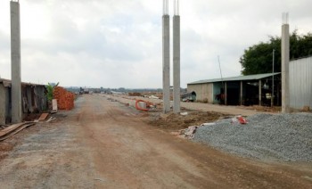 Đất ngay chợ, mặt tiền view sông, công viên, trường học, sổ đỏ, thổ cư 100% chỉ 430tr/nền