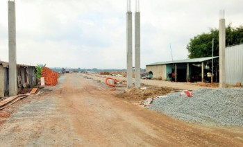 Đất nền Tx Bến Cát, ngay vòng xoay an điền, thổ cư 100% với giá 350 triệu/nền