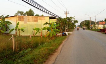 Bán 2100m2 đất THỔ CƯ đường QUỐC LỘ 50, Giá chỉ 4 tr/m2